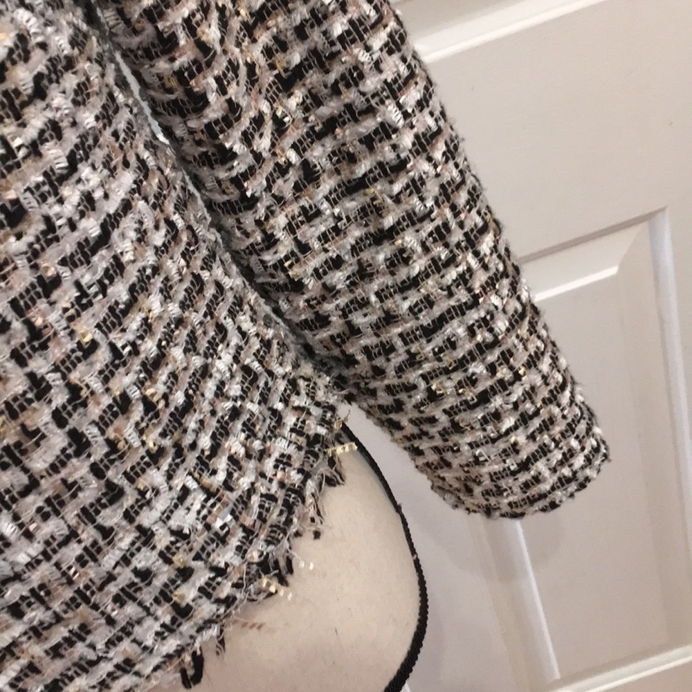 ‼️3 for $12‼️Zara Woven Tweed Top, Size XS - Picture 4 of 7
